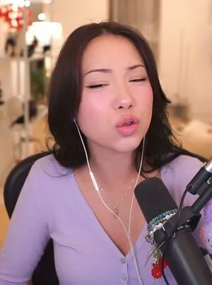 Quarterjade OnlyFans Leaked Free Thumbnail Picture - #vrV72SeqKB