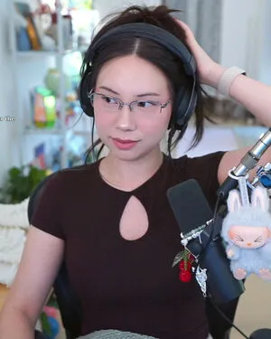 Quarterjade OnlyFans Leaked Free Thumbnail Picture - #xIHuWdgk8s