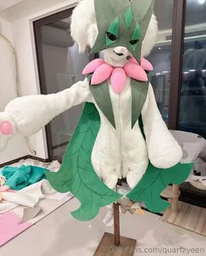 Quartzyeen OnlyFans Leaked Free Thumbnail Picture - #p2GykxA7Tp