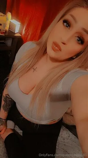Queeenbeee OnlyFans Leaked Free Thumbnail Picture - #6b03iWbkWV