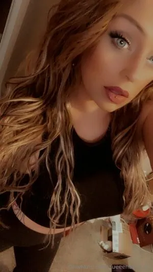 Queeenbeee OnlyFans Leaked Free Thumbnail Picture - #7WQIgvAobv