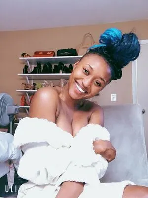 Queen Aminata OnlyFans Leaked Free Thumbnail Picture - #3jXmrBzkLX