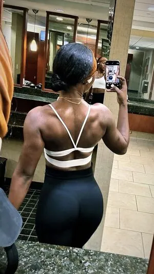 Queen Aminata OnlyFans Leaked Free Thumbnail Picture - #96Ywiby3p1