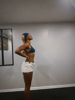 Queen Aminata OnlyFans Leaked Free Thumbnail Picture - #TqeZsugrBy