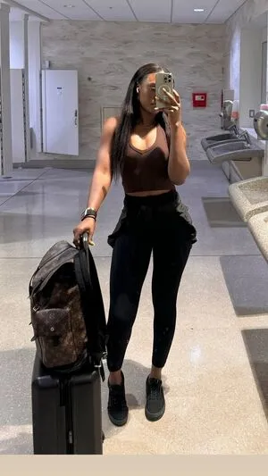 Queen Aminata OnlyFans Leaked Free Thumbnail Picture - #d5zSnzMT29