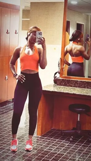 Queen Aminata OnlyFans Leaked Free Thumbnail Picture - #kzk4g2aebm