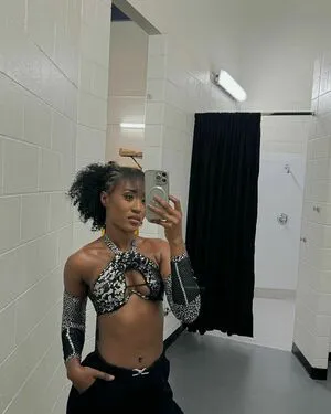 Queen Aminata OnlyFans Leaked Free Thumbnail Picture - #wxpmijxNC5