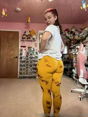 Queen D OnlyFans Leaked Free Thumbnail Picture - #ZVgNwjtPxs