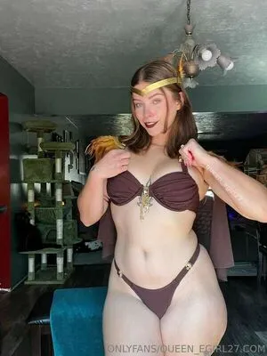 Queen D OnlyFans Leaked Free Thumbnail Picture - #x6MihG40yz