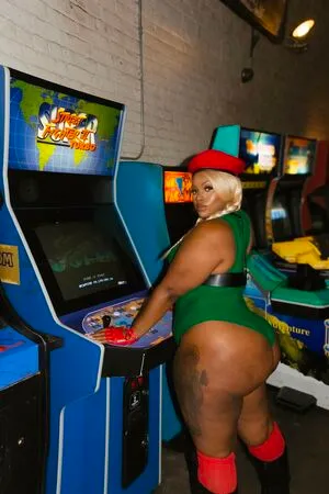 Queen Dlish OnlyFans Leaked Free Thumbnail Picture - #REyjYgjIPB
