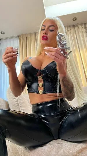Queen Machine OnlyFans Leaked Free Thumbnail Picture - #DzzFXZE3Bk