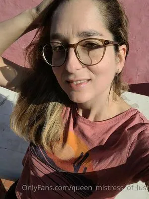 Queen Mistress Of Lust OnlyFans Leaked Free Thumbnail Picture - #YEWth32hdD