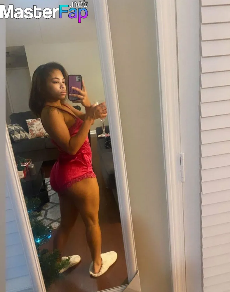 Queen.mya-Tinymya
