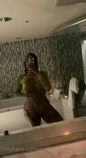 Queen Super Soaker OnlyFans Leaked Free Thumbnail Picture - #HsRzQhEkXv