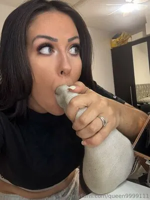 Queen9999111 OnlyFans Leaked Free Thumbnail Picture - #dzYAcLTNG5