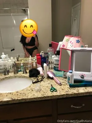 Queenalana OnlyFans Leaked Free Thumbnail Picture - #9x5RBLmDGJ