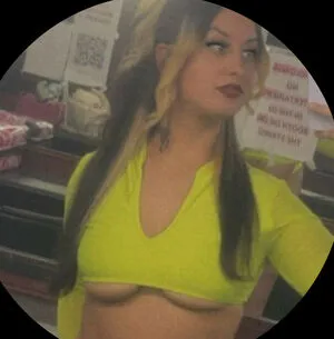 Queenallie7 OnlyFans Leaked Free Thumbnail Picture - #CEQ4Hp5X18