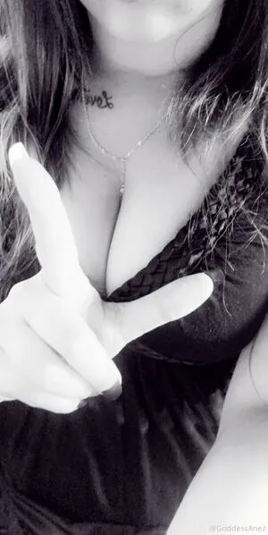 Queenanez OnlyFans Leaked Free Thumbnail Picture - #keqiWK0suc