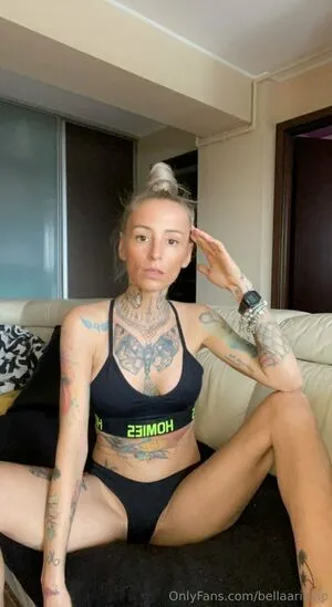Queenbellaaria OnlyFans Leaked Free Thumbnail Picture - #WVofpCDW5L