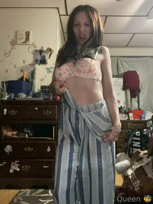 Queenbitch1998 OnlyFans Leaked Free Thumbnail Picture - #zwh7HrS4Ql