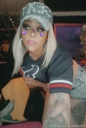 Queenbunni44 OnlyFans Leaked Free Thumbnail Picture - #WOKWst8kPf