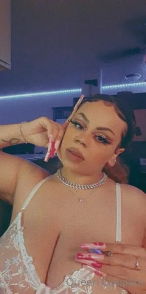 Queencavaiani OnlyFans Leaked Free Thumbnail Picture - #LFjceVwMbe