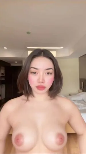 Queency Geollina OnlyFans Leaked Free Thumbnail Picture - #mxL1SrpVip