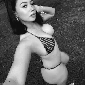 Queency Geollina OnlyFans Leaked Free Thumbnail Picture - #vwRbsi32b3