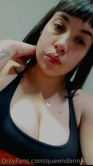 Queendanniela OnlyFans Leaked Free Thumbnail Picture - #JHijelD5vI