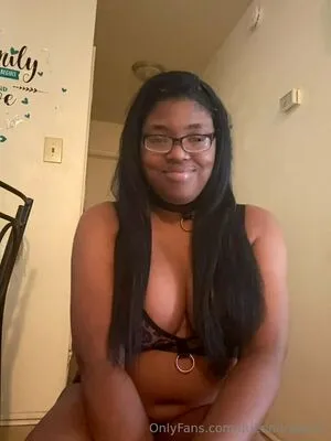 Queendrake28 OnlyFans Leaked Free Thumbnail Picture - #EpFDIdJuls