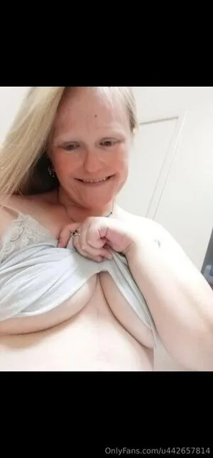 Queengreeneyes420 OnlyFans Leaked Free Thumbnail Picture - #VZOA47PjLd