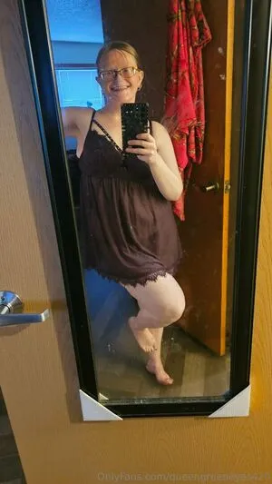 Queengreeneyes420 OnlyFans Leaked Free Thumbnail Picture - #loWfBseZfu