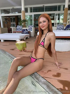 Queenie OnlyFans Leaked Free Thumbnail Picture - #feDyH17I24