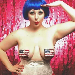 Queenie Von Curves OnlyFans Leaked Free Thumbnail Picture - #SBjZ8f8YMz