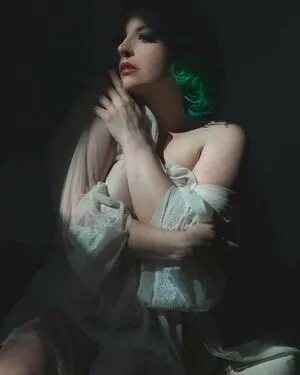 Queenie Von Curves OnlyFans Leaked Free Thumbnail Picture - #m2ufNAQ4zP