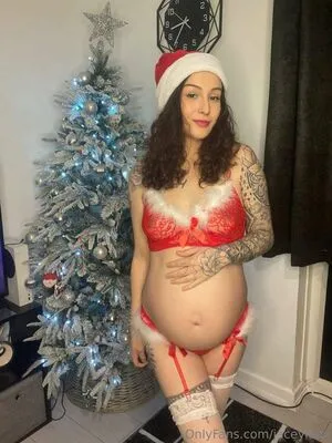 Queeniink69 OnlyFans Leaked Free Thumbnail Picture - #i6Bjvh4woV