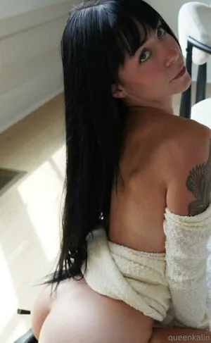 Queenkalinxxx OnlyFans Leaked Free Thumbnail Picture - #pGoN12Mkwh