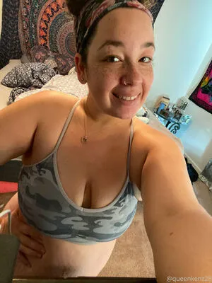 Queenkenz28 OnlyFans Leaked Free Thumbnail Picture - #0Z77ayrQBd