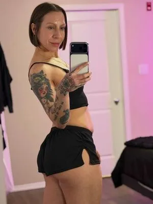 Queenkofficial OnlyFans Leaked Free Thumbnail Picture - #t7UwzcuFEy