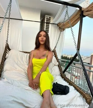 Queenle19 OnlyFans Leaked Free Thumbnail Picture - #mnsRB9dbQH