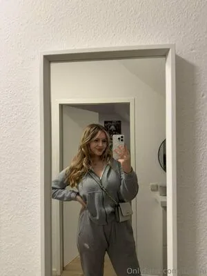 Queenlenii OnlyFans Leaked Free Thumbnail Picture - #R8sJv8coqC