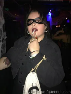 Queenmaison OnlyFans Leaked Free Thumbnail Picture - #8Y13PYmPvu