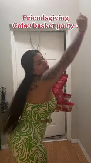 Queenmelmel OnlyFans Leaked Free Thumbnail Picture - #hAwnQC58yH