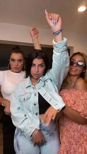 Queenmelmel OnlyFans Leaked Free Thumbnail Picture - #sW8Qjoi49n