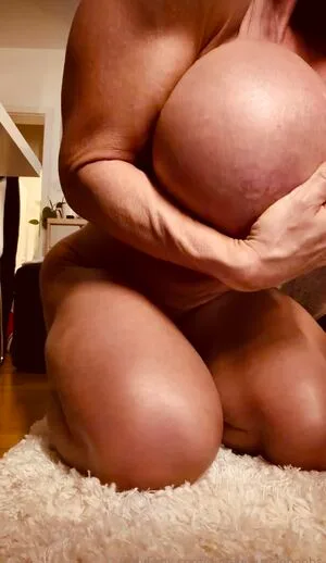 Queenmuscleboobs OnlyFans Leaked Free Thumbnail Picture - #bEpDLPNm0a