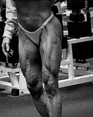 Queenmuscleboobs OnlyFans Leaked Free Thumbnail Picture - #9NzxXDBy5D