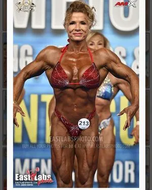 Queenmuscleboobs OnlyFans Leaked Free Thumbnail Picture - #lwijj98rCp