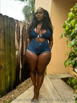 Queenncubanxxx OnlyFans Leaked Free Thumbnail Picture - #DfNhvVBG3t