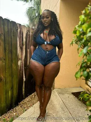 Queenncubanxxx OnlyFans Leaked Free Thumbnail Picture - #LFvg8ypyJQ