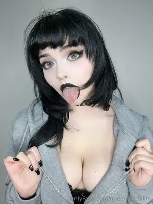 Queennephilim OnlyFans Leaked Free Thumbnail Picture - #eHG7azRvAC
